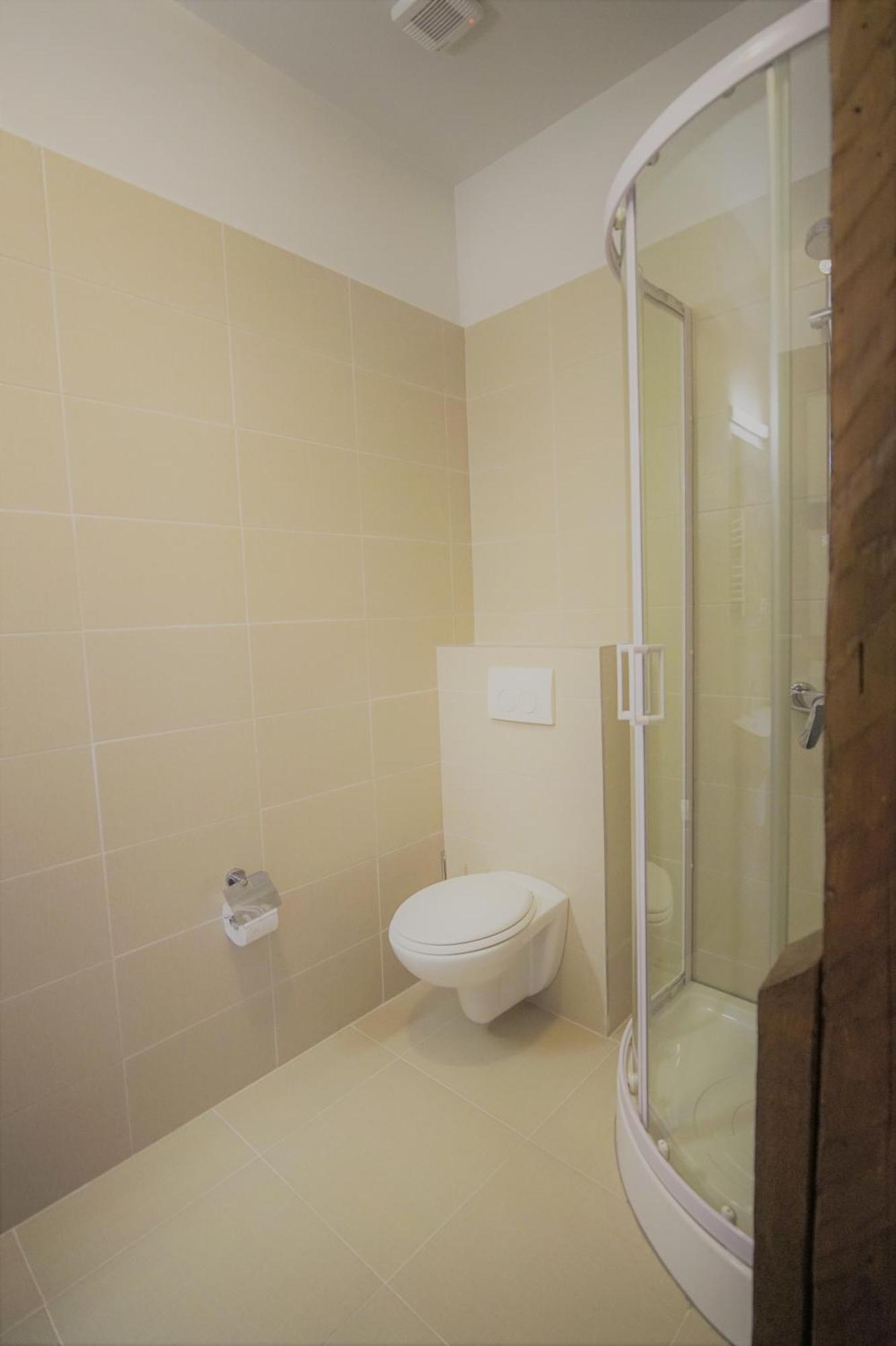 La Curtea Domneasca Hotell Piatra Neamţ Rum bild