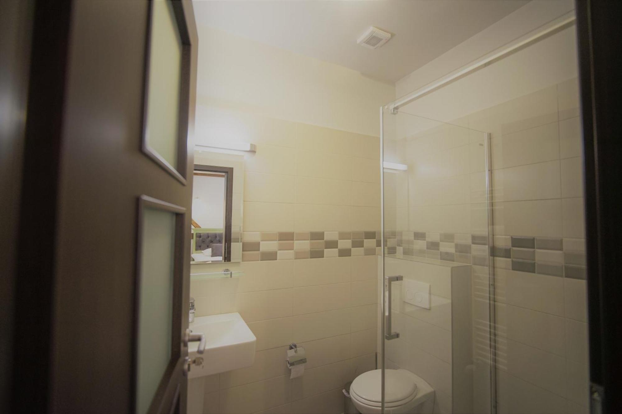La Curtea Domneasca Hotell Piatra Neamţ Rum bild